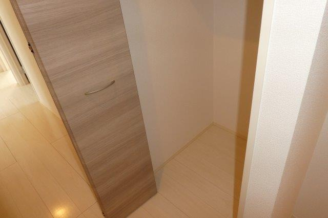 オリーブの収納|廊下収納