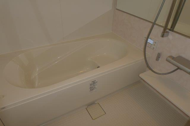 オリーブの浴室