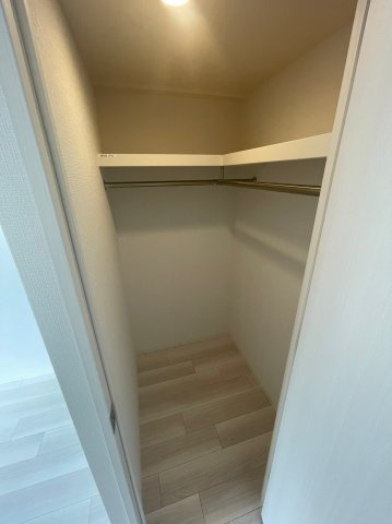仲介手数料0円！！エスリード新栄グランラグジェの収納
