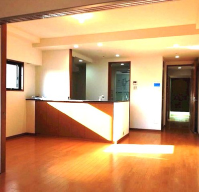 【居間・リビング】 | リーガル神戸三宮フラワーロード