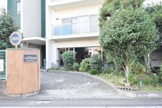 【エントランス】 | お客様を、そして住人を出迎えてくれるマンションのエントランス。