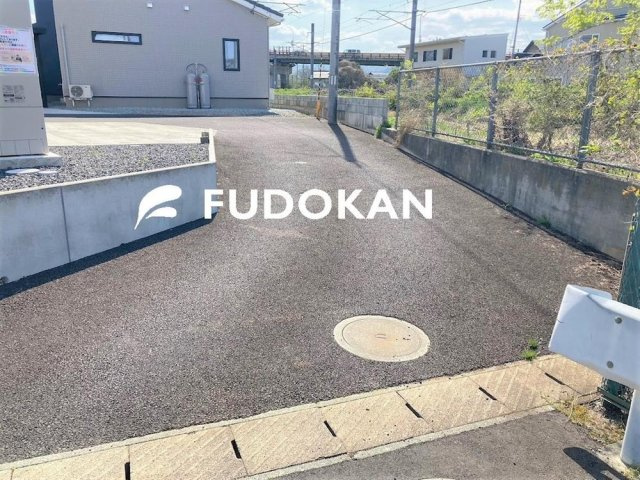 山形市桜田西建売住宅【B棟】の前面道路含む現地写真|前面道路（共有部分）