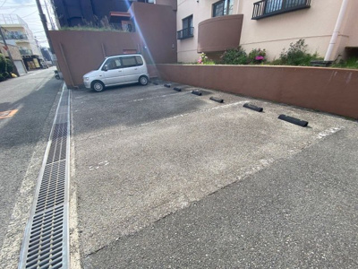 【駐車場】 | エステート桜塚