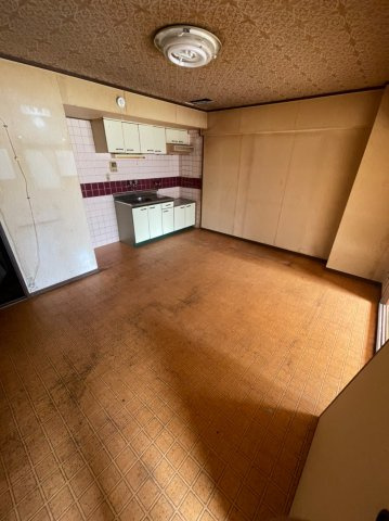 清涼ハイツの居間・リビング