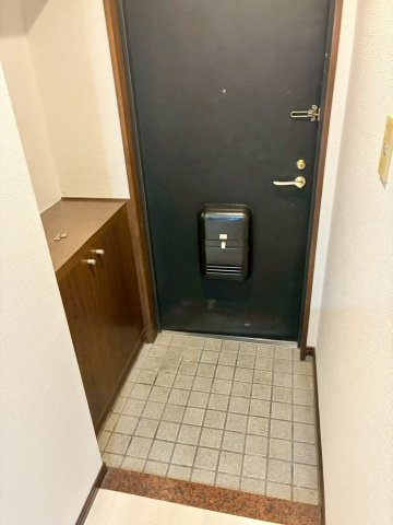 ロワイヤルユウ大牟田・荒尾の玄関