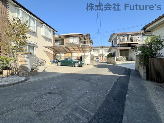 三郷市栄1丁目　新築戸建　全2棟　2号棟の前面道路含む現地写真|前面道路含む現地写真になります。