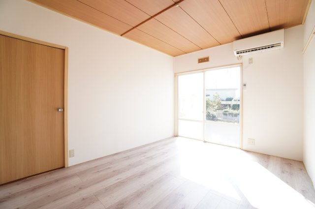 【洋室】 | セジュールホンダA棟 | ※同物件・反転タイプの写真です。