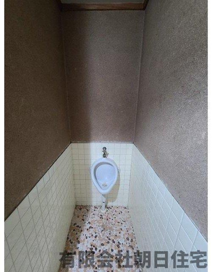 【トイレ】 | 雑賀町中古戸建 | シンプルで使いやすいトイレです