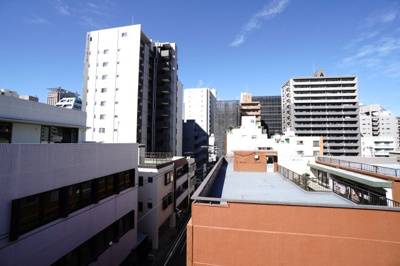 【展望】 | 【上質リノベ】コーポみずほ | 【四季を感じる】
四季の移ろい・爽やかな青空や風を感じられ
自然を愉しめるパノラマビュー。
毎日の暮らしに余裕を感じさせてくれる、
遮る物の無い開放的な眺望を是非、ご堪能ください。