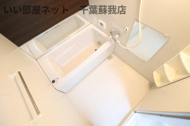 オーシャンビュー壱番館の浴室|日々の疲れを癒すお風呂付です