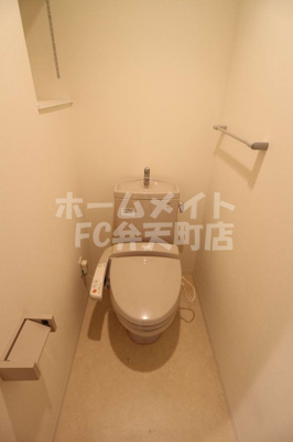 【トイレ】 | マリンガーデン | コンパクトで使いやすいトイレです