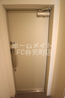【玄関】 | マリンガーデン | 落ち着いた玄関です