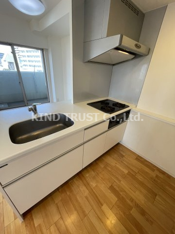 アークアベニュー梅田北のキッチン|お料理しやすいキッチンです