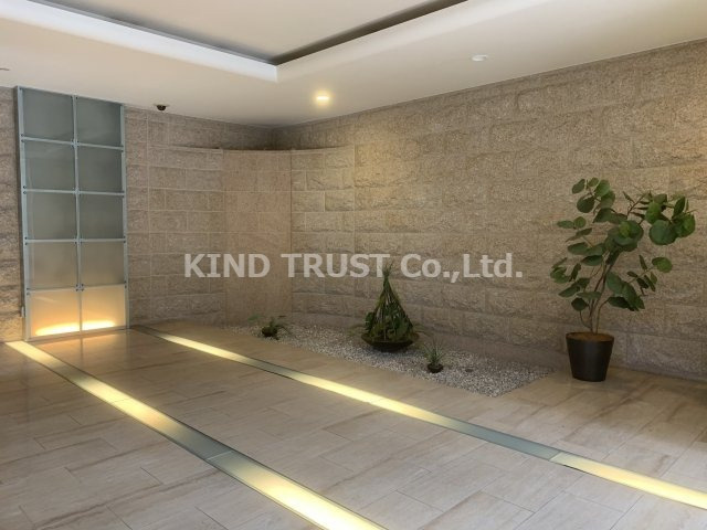 アークアベニュー梅田北のエントランス|清潔なエントランスです