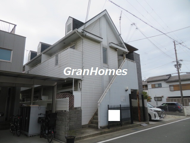 プレナードみきの外観