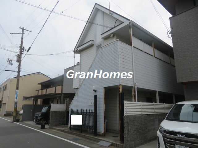 プレナードみきの外観