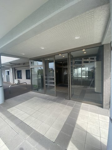 ロイヤルマンション南久留米のエントランス|エントランスです