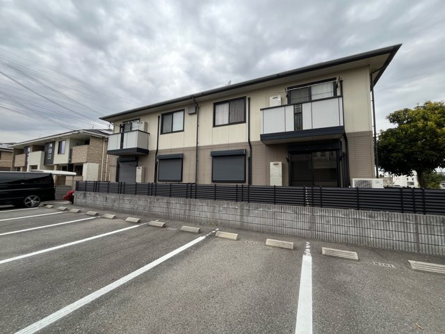 ファミール　B棟の外観