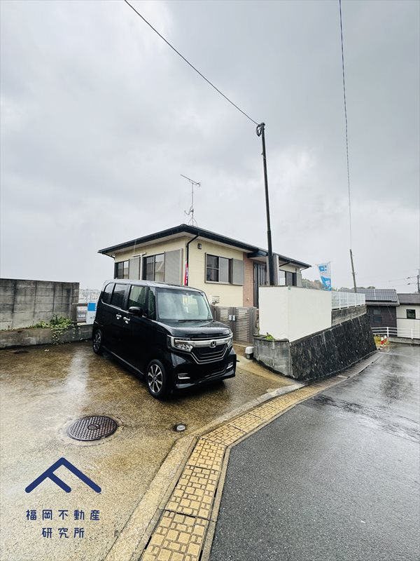 那珂川市片縄北4丁目　戸建ての駐車場