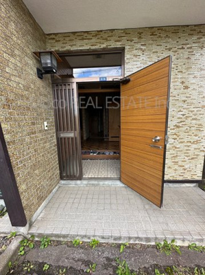 【玄関】 | 北見市幸町中古住宅