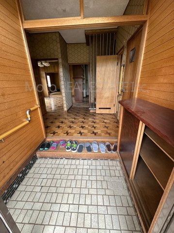 【玄関】 | 北見市幸町中古住宅