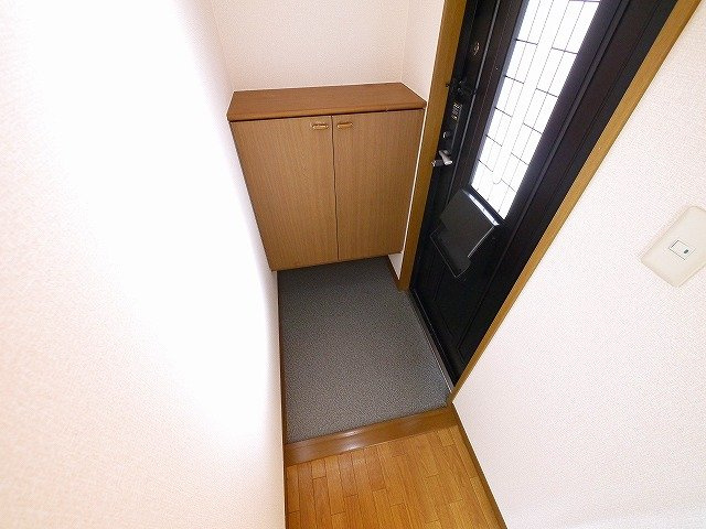 ラークハイムⅡの玄関|落ち着いた玄関です