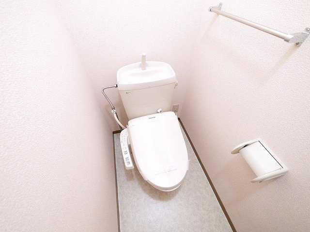 ラークハイムⅡのトイレ|清潔感のあるトイレです
