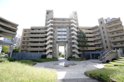 【外観】 | 【上質リノベ】A CITYヒルズアリーナIII番館 | 現地（2023年10月1日11：00頃）撮影