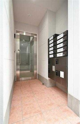 【エントランス】 | グランクオール野方フロント