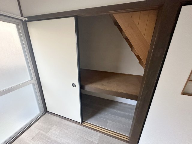 葛城市加守戸建の収納