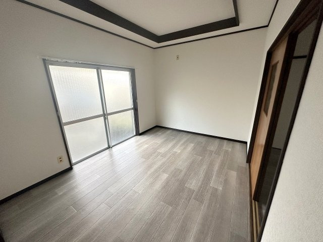 葛城市加守戸建の居間・リビング