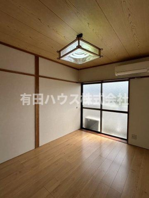 【洋室】 | ヴィラ湯浅B棟
