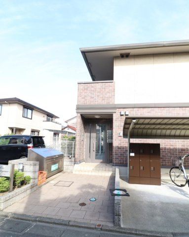 レジデンス北山のエントランス
