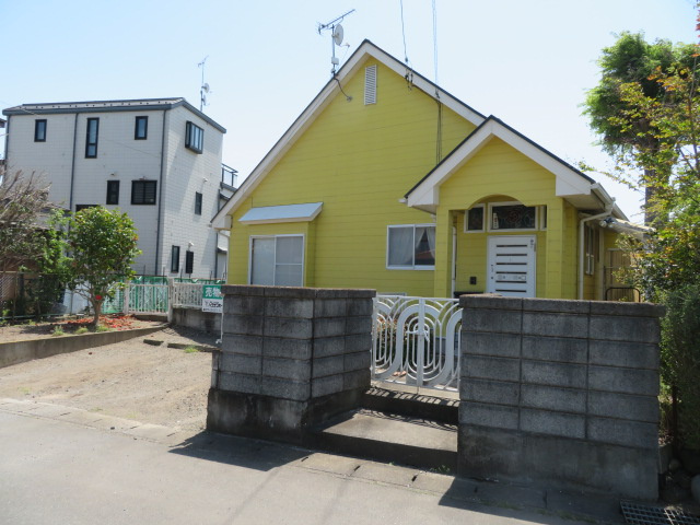 佐波郡玉村町大字下之宮　中古900の外観