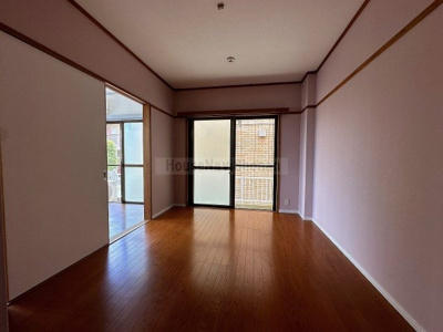 【寝室】 | ロイヤルコートＦＦ