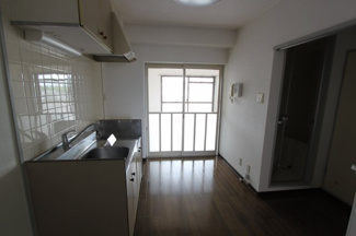 【キッチン】 | ブラヴール南仙台Ⅰ | 室内写真は参考です