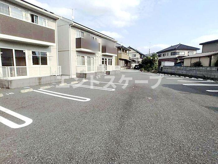 ブレア　Ａの駐車場|高崎、前橋エリアのお部屋探しはエンドスケープまで！お客様の理想お聞かせ下さい♪