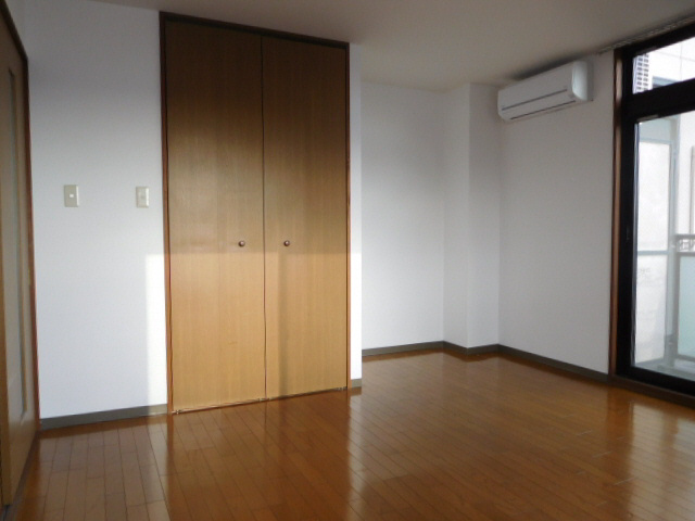 アビックス英賀保駅前の子供部屋