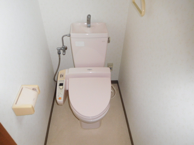 アビックス英賀保駅前のトイレ