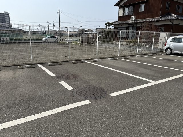クリーンピア広畑夢前川の駐車場