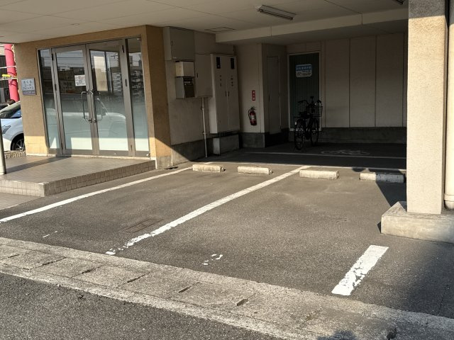 さくらコーポアビックスの駐車場