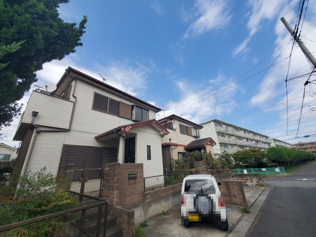 成田邸貸家の外観|外観もきれいです