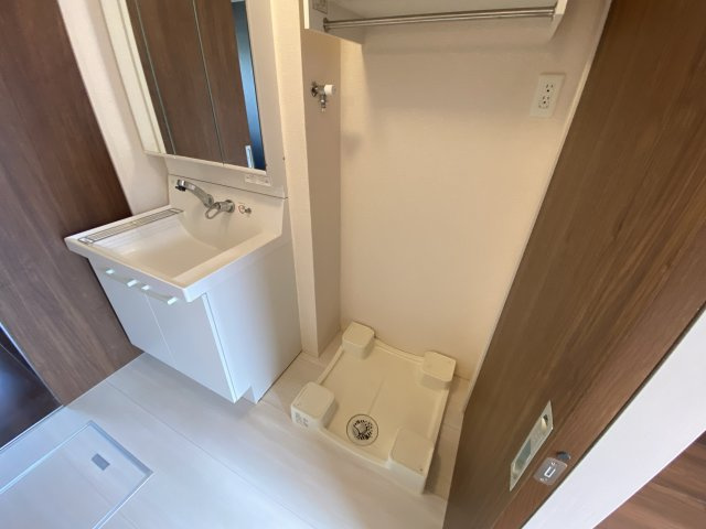 メゾン・ラフィーネのその他