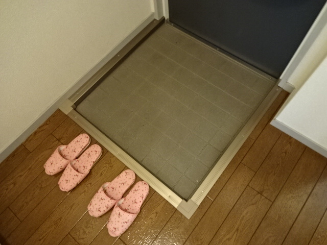 JAハイツ中西の玄関