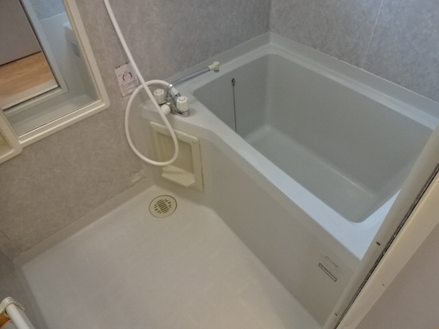 DRけやきＢ棟の浴室