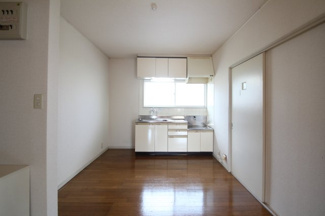 【キッチン】 | パークサイドヴィラB