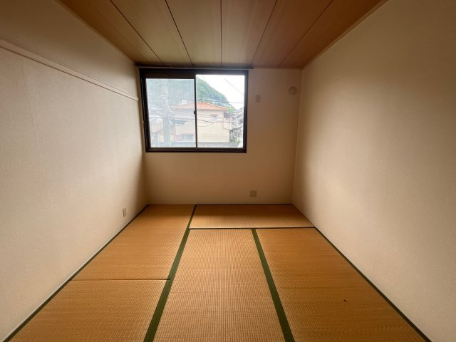 アーバン寺内の寝室