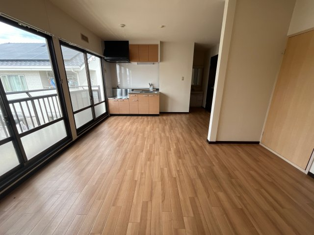 アーバン寺内の居間・リビング