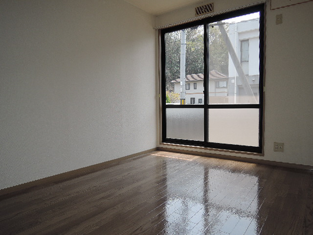 ウインディア御立　Ａ棟の子供部屋
