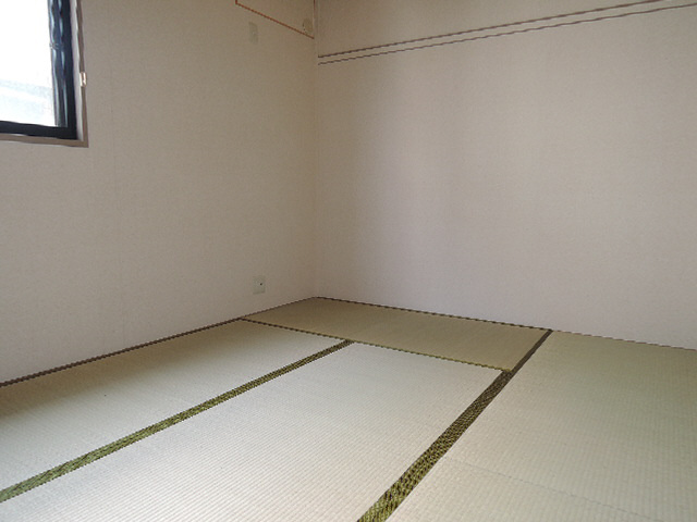 ウインディア御立　Ａ棟の和室